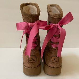 BearPaw “CARLY” Little Girls Suede Booties 
Size 3
